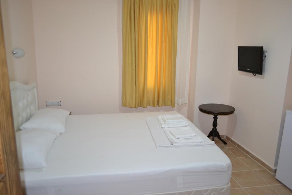 Deniz Apart Hotel Palamutbuku Rum bild